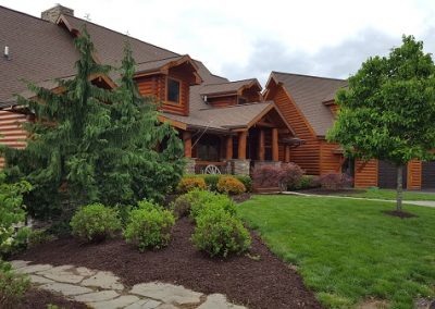 Thompson's Window Cleaning--Log Cabin