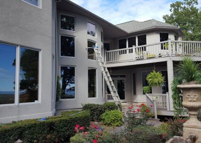 Thompson's Window Cleaning--Residential Window Cleaning2